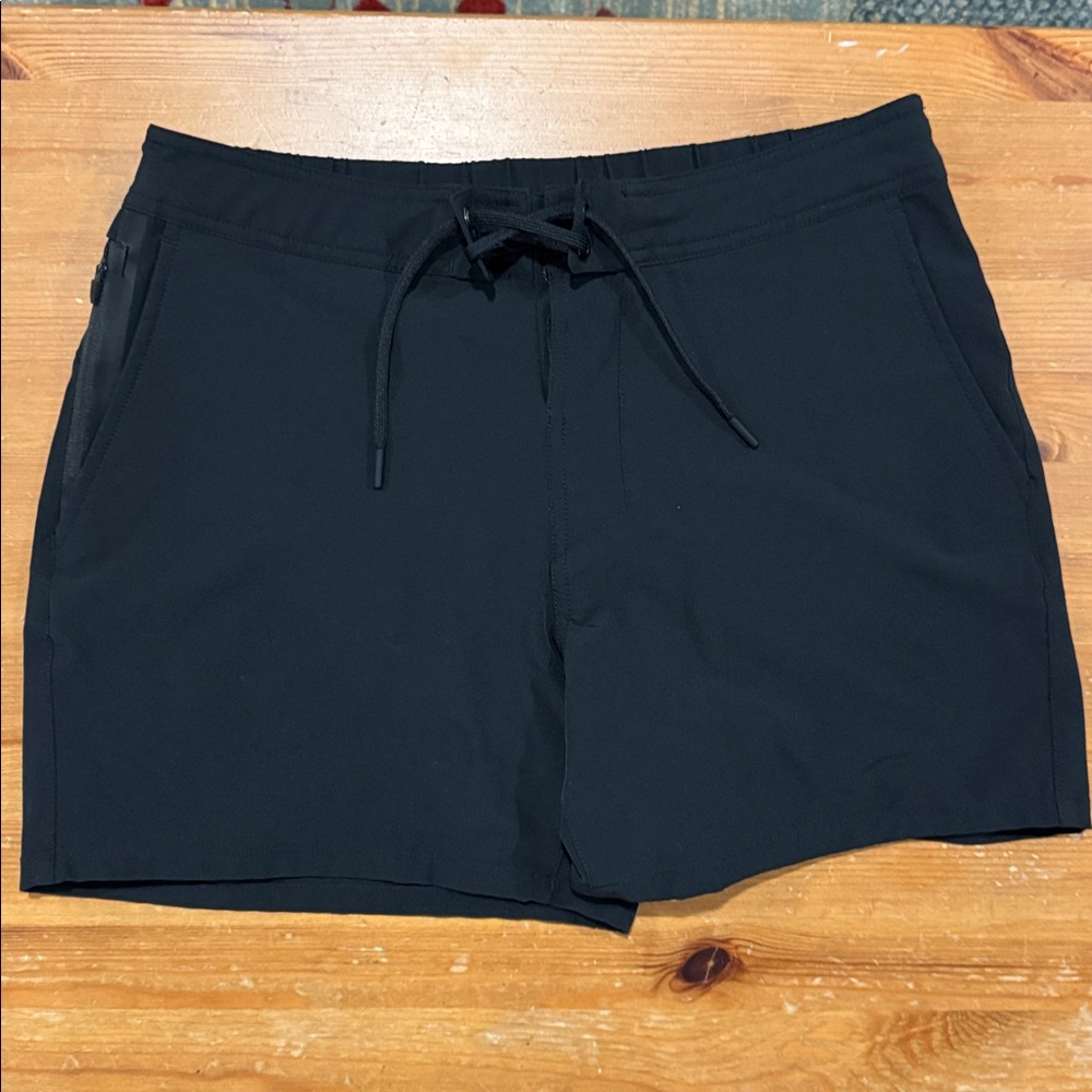 Black Ten Thousand Foundation Shorts. No liner. 5-INCH